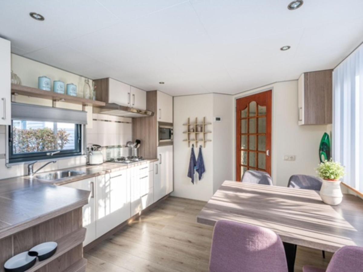 Chalet Sea Rocks With View And Garden Goedereede 외부 사진