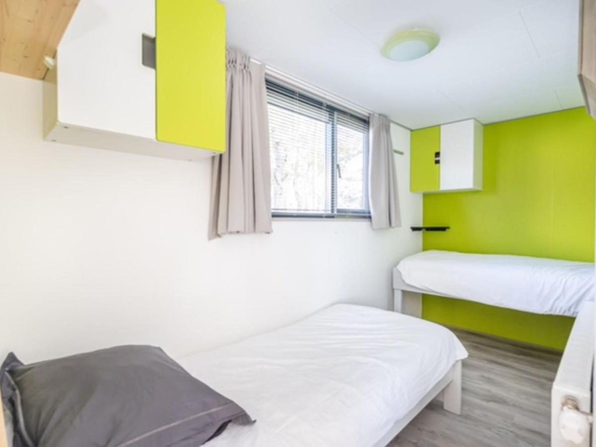Chalet Sea Rocks With View And Garden Goedereede 외부 사진