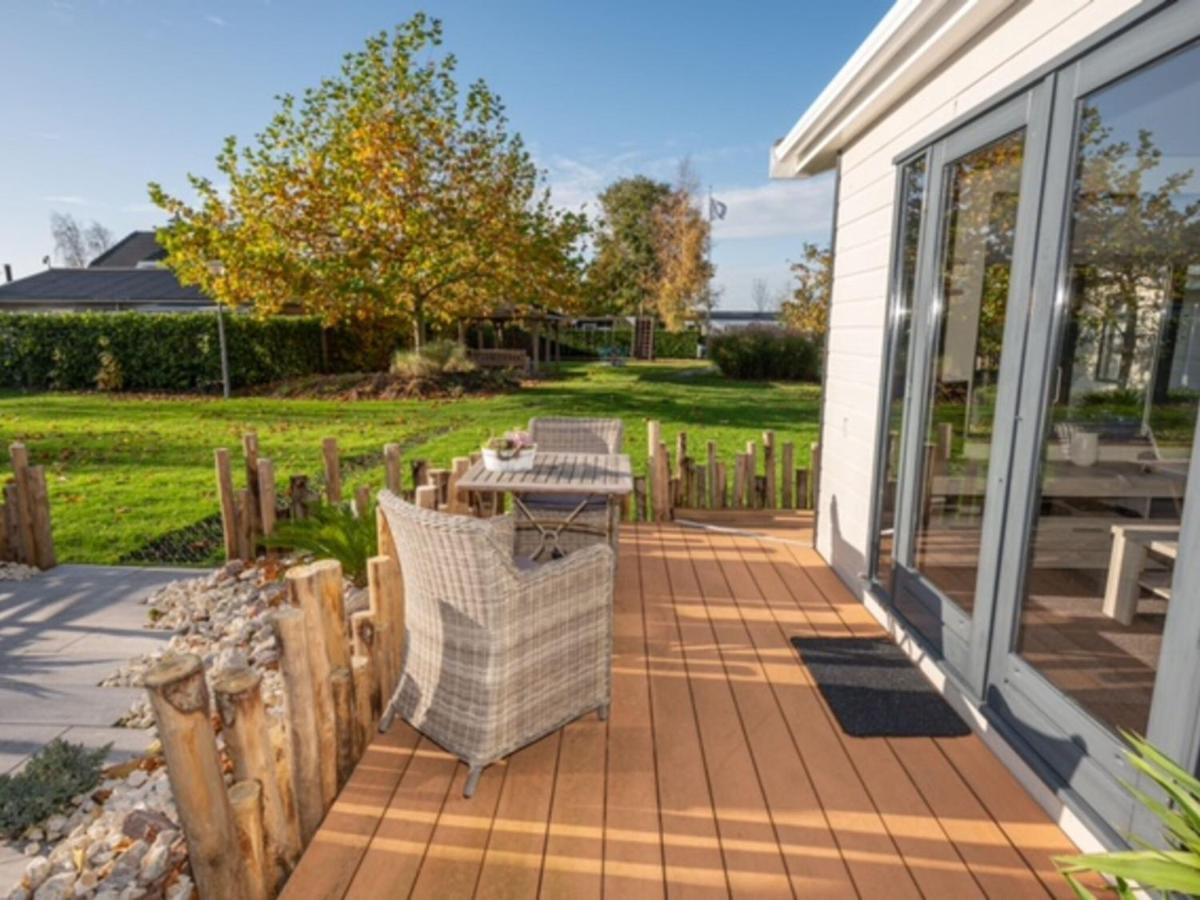 Chalet Sea Rocks With View And Garden Goedereede 외부 사진